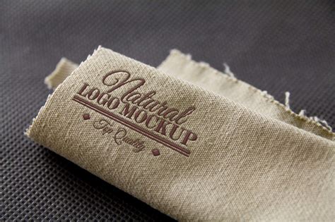 Fashion Logo Mockup Psd